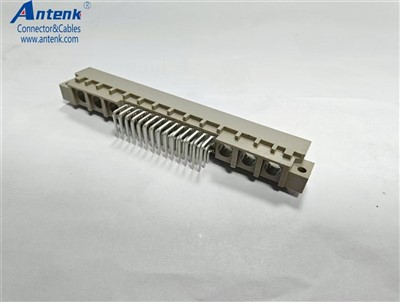 DIN41612 عمودی پلگ کنیکٹر 42 پوزیشنیں